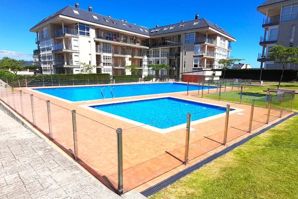 Апартаменты Apartamento Playa Foz Con Jardin Y Piscina Экстерьер фото